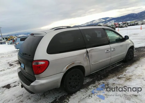 2005 Chrysler Town & Country Lx z USA, uszkodzony, nr VIN 2C4GP44R35R525920